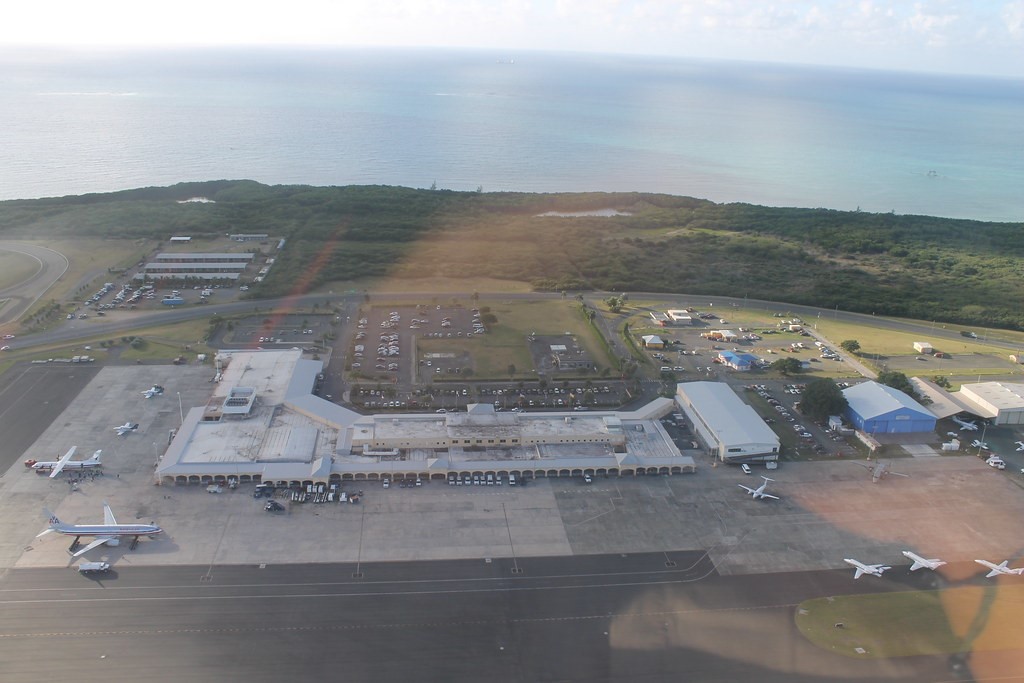 Henry-E-Rohlsen-Airport